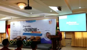 Simposium Ekonomi IMM: Agar Mahasiswa Tak Terjebak Hanya Bicarakan Politik