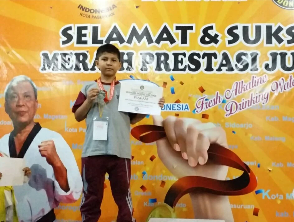 Kisah di Balik Sukses Siswa Spemdalas Ini Menjuarai Kejurprov Taekwondo