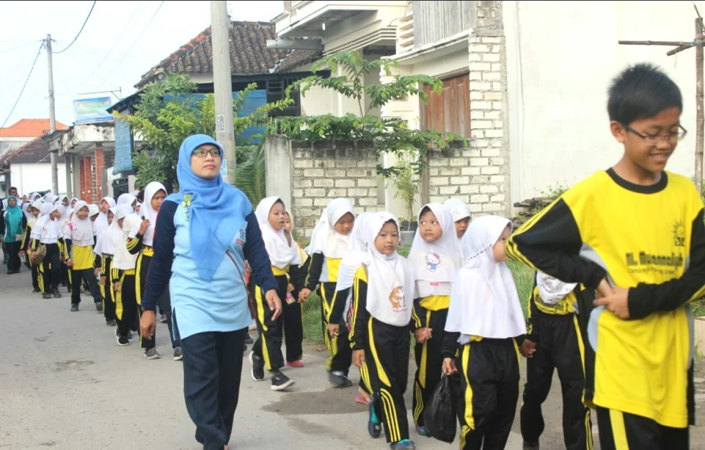 Ada Hadiah Smartphone saat Hamas School Gelar Jalan Sehat Sambut Ramadhan