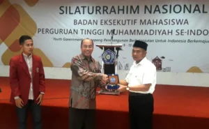 Rektor UMSurabaya: Selalu Ada Keberkahan ketika Jadi Tuan Rumah yang Baik