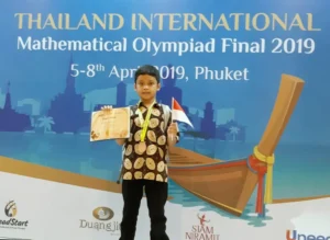 Siswa SD Mugeb Bersinar di Thailand International Mathematical Olympiad Final 2019