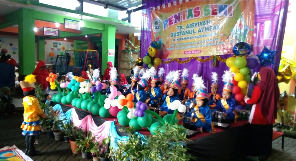 Di Pentas Seni Ini 9 TK Aisyiyah Berkolaborasi demi Kemajuan Bersama