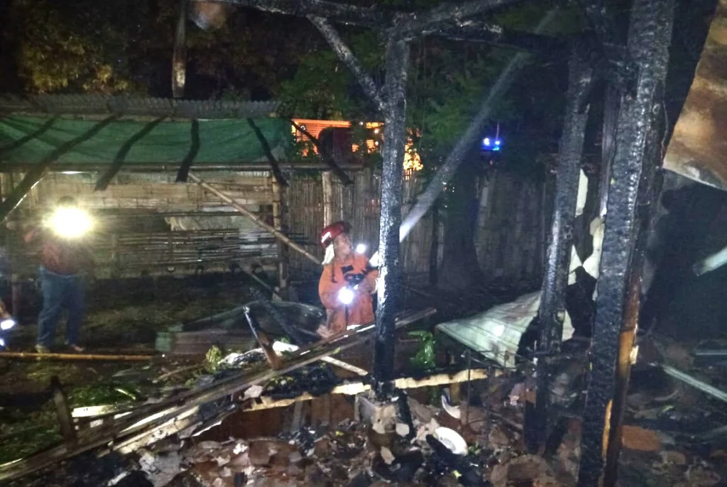 Rumah Maksum Ludes Terbakar, Lazismu Probolinggo Akan Dirikan Hunian Sementara