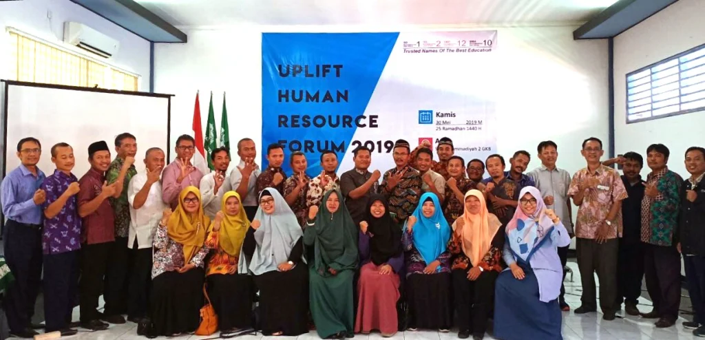 Saat 21 Kepala Sekolah Mitra GKB Dapat Pesan No Baper