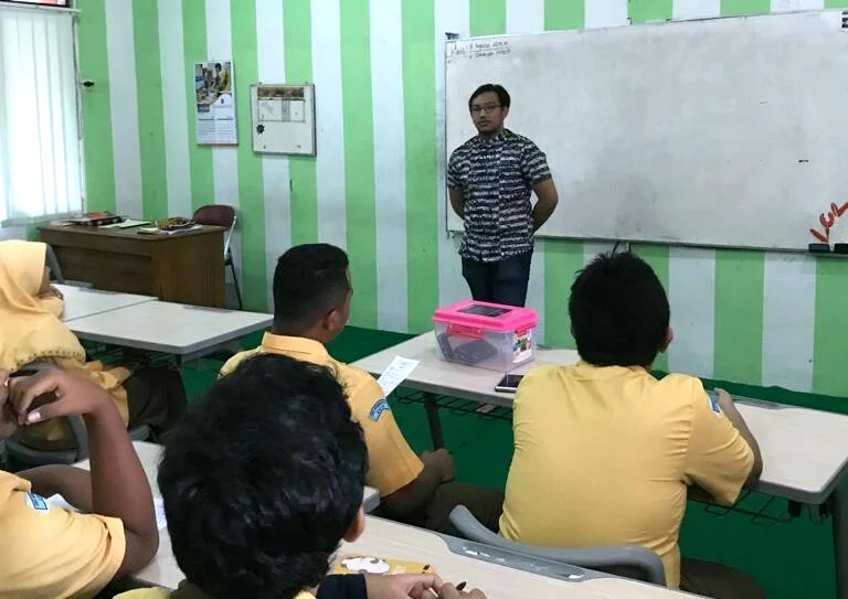 Kuliah di Inggris, Alumnus Smamsatu Ini Beri Resep Sukses pada Siswa ICP