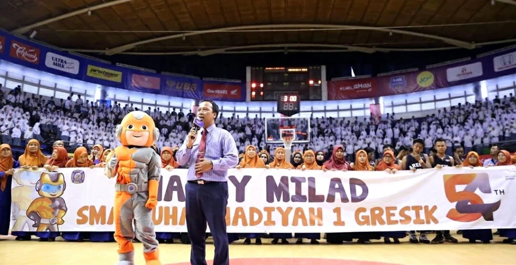 Saat Smamsatu Gresik Rayakan Milad di DBL Arena Surabaya, Lagu Sang Surya Bikin Merinding