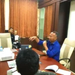 Menulis Opini, Tirulah Gaya Alquran