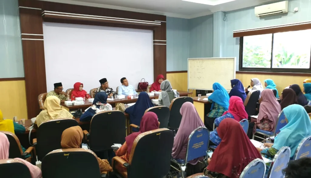 Prof Zainuddin Maliki: Sudah Bergaji Kecil Dituduh Radikal Pula