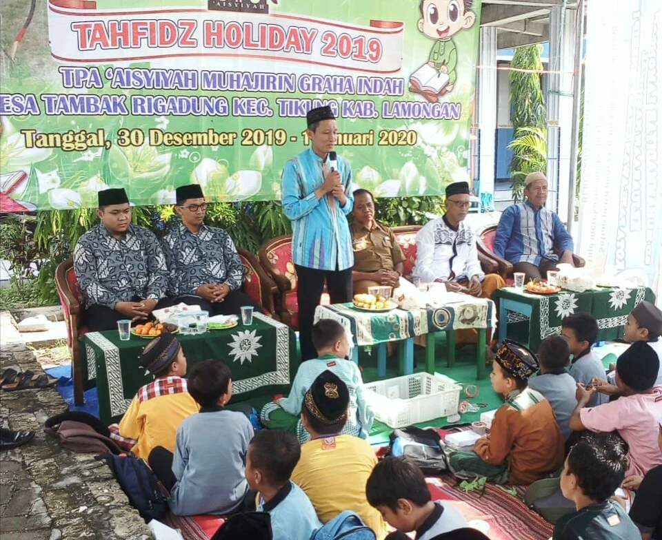 Tahfidh Holiday: Dua Resep Ini Bikin Anak Betah di Rumah