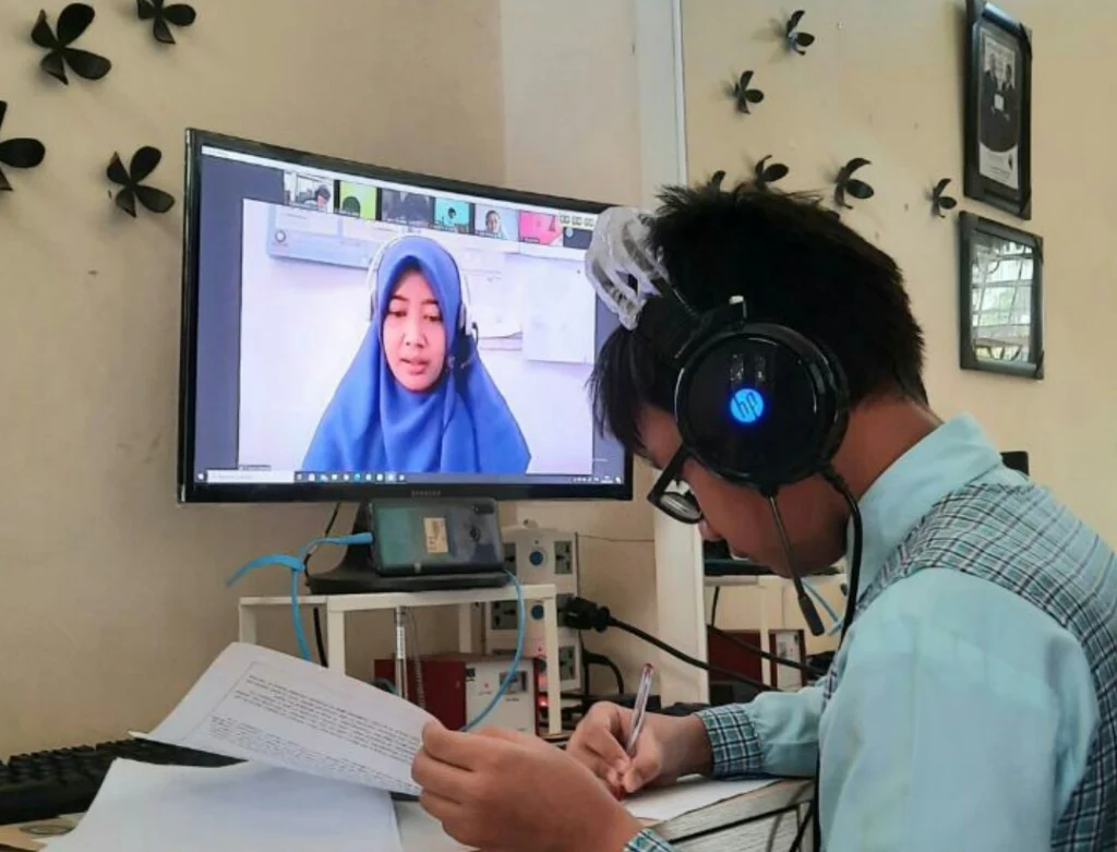 Siswa ICP SDMM Ikuti Cambridge Examination