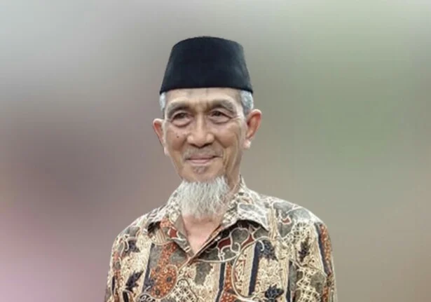 Jaga Iman dan Imun di Usia 84, Inspirasi Mbah Guru Ma’sum