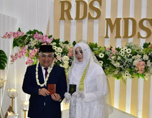 Kisah Perjodohan Din Syamsuddin dengan Cucu Pendiri Pondok Gontor