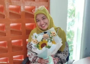 Teliti Peran Emosi dalam Interaksi Guru-Siswa Autis, Dosen UM Jember Raih Doktor