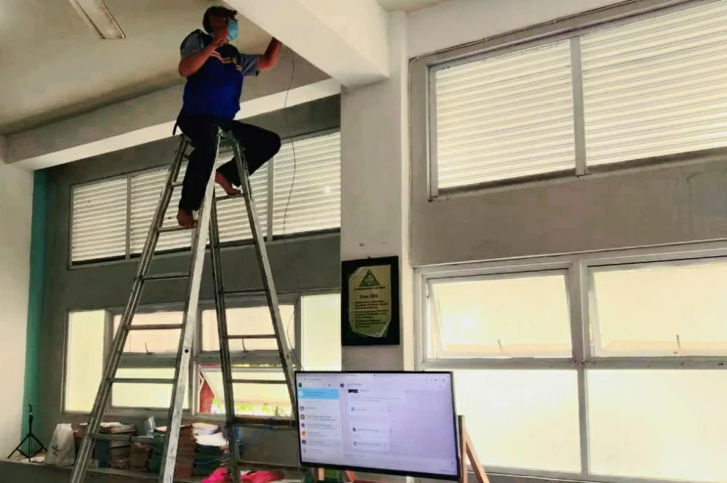 Pandemi Belum Usai, Berlian Sulap Lagi Ruang Kelas Jadi Studio