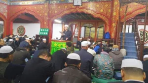 Tertipu Jumatan di Beijing, Bukan ala Muhammadiyah atau NU