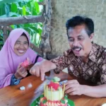 Cak Jen, Siang sebelum Wafat Masih Bahas Disertasi