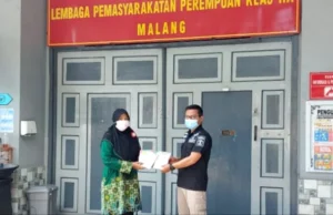 Minat Baca Tinggi Perempuan dalam Jeruji, Nasyiah Kado Buku