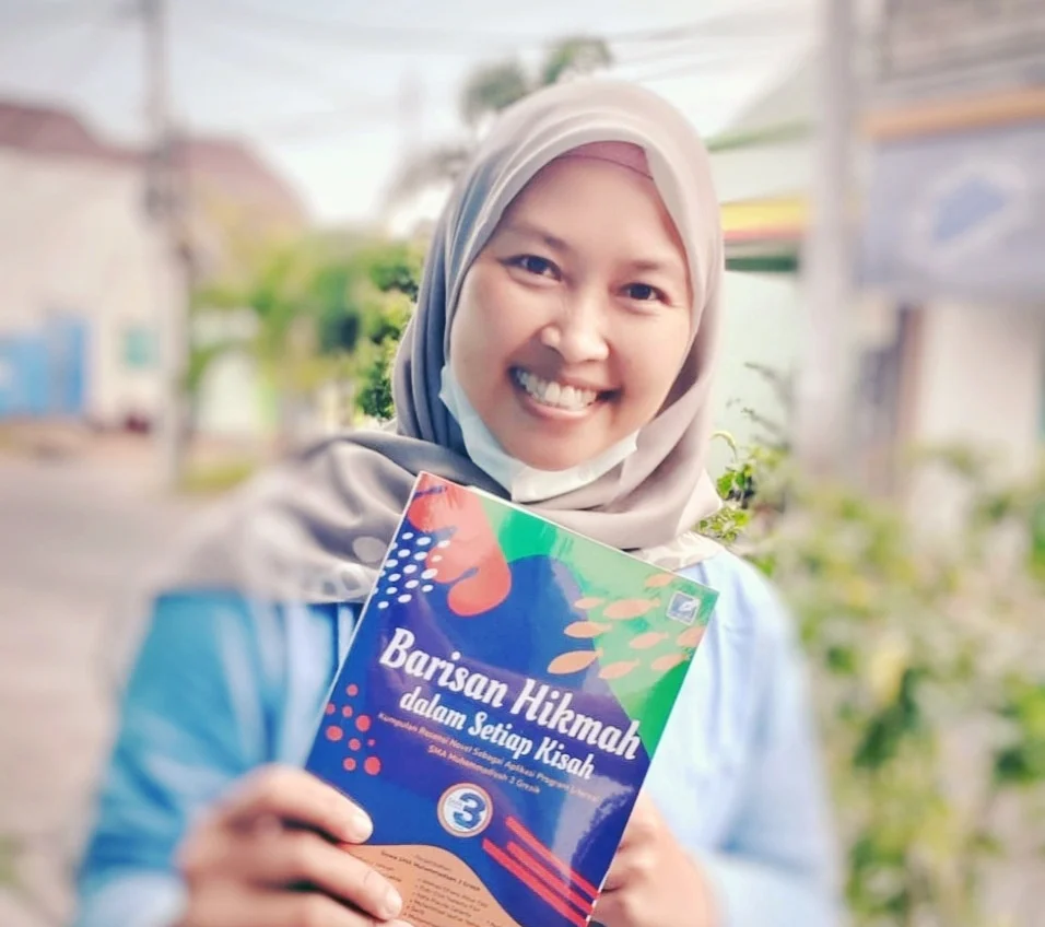 Smadiga Peringati Hardiknas dengan Launching Buku Siswa