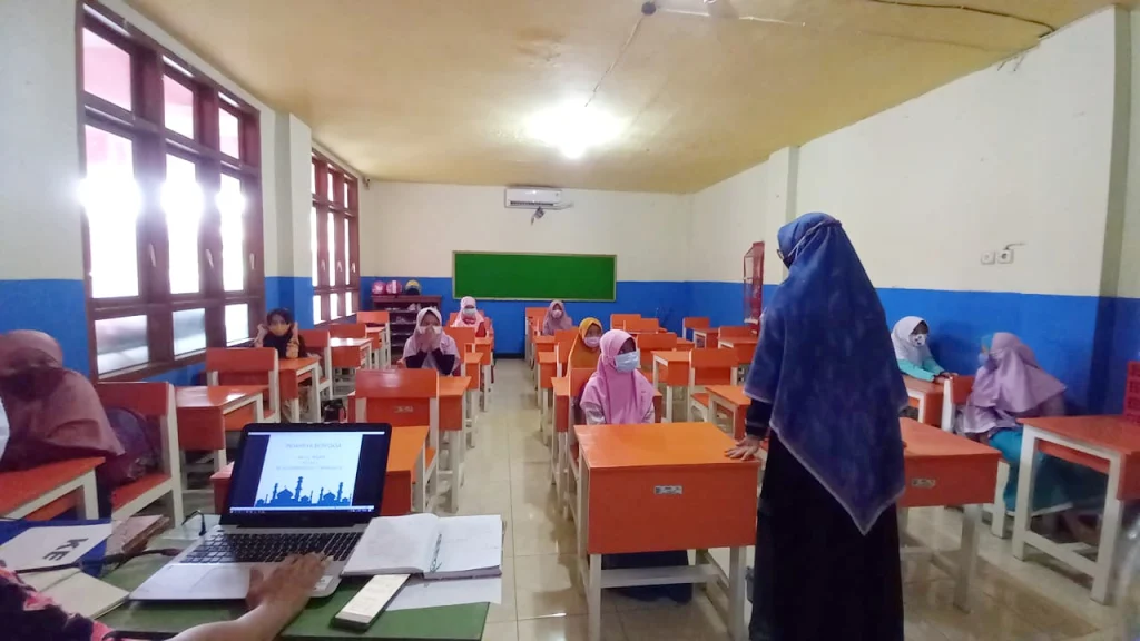 Sekolah Inovatif SD Muhammadiyah 1 Trenggalek Adakan Baitul Arqam