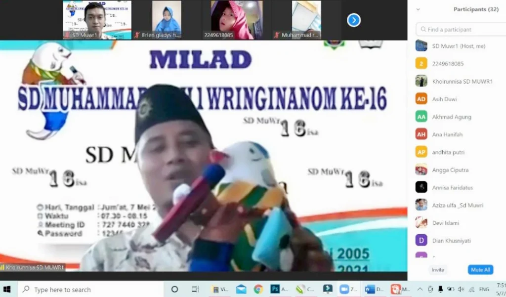 Milad Ke-16, SD Muwri Luncurkan Maskot Ikan Papar