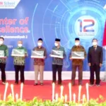 Sejumlah Tokoh Terima Prototipe ‘Pesawat’ BS-20