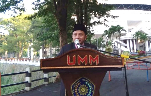 Dialog Rumi dengan Penguasa tentang Berhala Modern