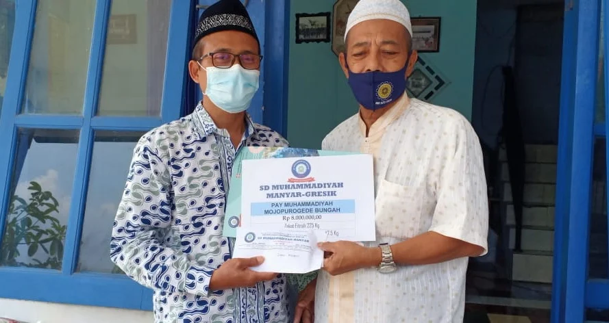 SDMM Salurkan ZIS pada Dua AUM