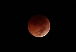Tata Cara Shalat Gerhana Bulan dan Matahari