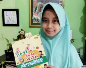 Bocah 9 Tahun Ini Terbitkan Buku Antalogi Cerpen