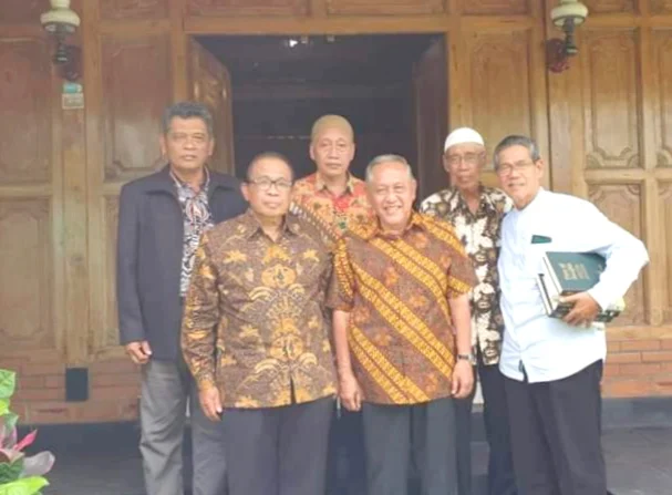 Perginya Rektor yang Berbudi Utama