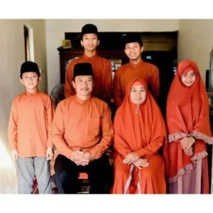 Istri Wafat Suaminya Tetap Tegar Jadi Imam Shalat Jenazah