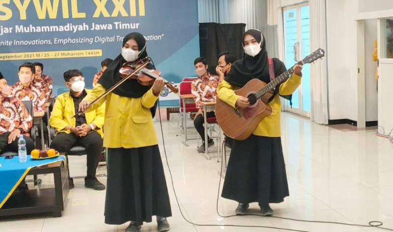 Si Kembar SMAMX Surabaya Meriahkan Muyswil XXII IPM Jatim