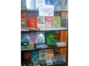 Buku-Buku Inspiratif Nur Cholis Huda Ternyata Dijual di Kalsel