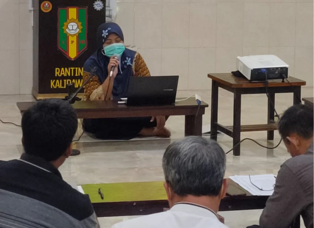 Halal Center Umsida Sosialisasi Produk Syariah ke UMKM Tanggulangin