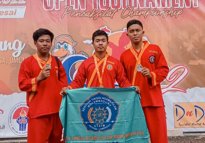 Tiga Mahasiswa STAIM Paciran Sabet Juara Silat