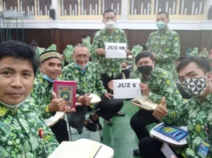 Khataman Quran Guru dan Tenaga Kependidikan SMA Muhi