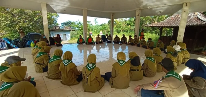 Dewan Penghela Kerabat SMA Muhi Dilantik