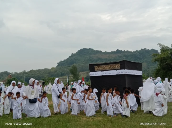 600 ‘Haji’ Cilik Aisyiyah Putihkan Dusun Mencorek