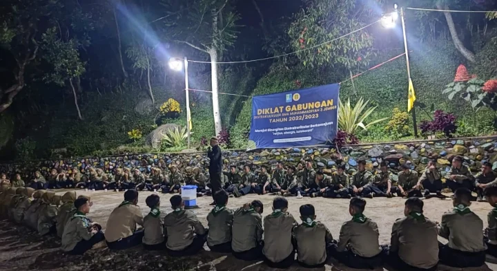 Siswa SMAM 3 Jember Diajak Meneladani Nabi Muhammad SAW