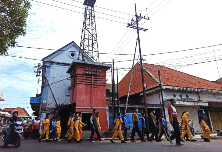 Kelana Kota SD Mugres Kenalkan Perkampungan Lawas Gresik