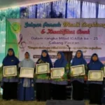 Delapan Guru Aisyiyah Paciran Dapat Penghargaan atas Pengabdiannya