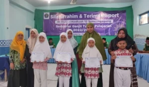 Bagi Raport MIM 13 Sendangagung, Inilah Daftar Siswa Berprestasi