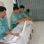 Siswa Smampat Lamongan Praktik Merawat Jenazah