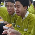 Maida Cake and Bakery, Produk Roti ala Santri