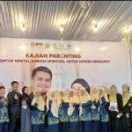 MIM 23 Surabaya Sukses Gelar Parenting Inspiratif Bersama Pasangan Selebritas Mario Irwinsyah dan Ratu Anandita