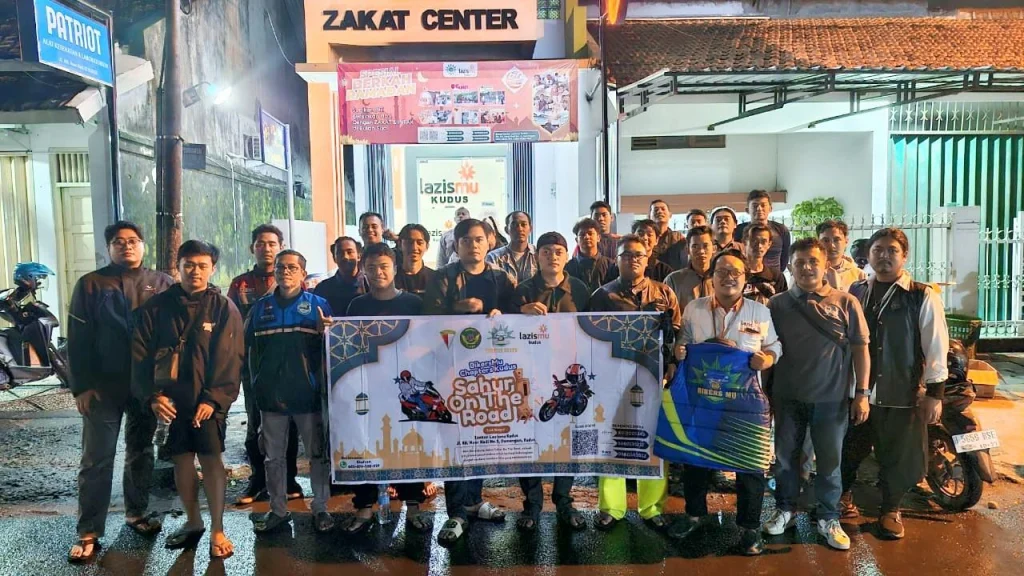 Sahur on The Road BikersMu Chapter Kudus dan Lazismu Kudus: Bersinergi Menebar Kebaikan