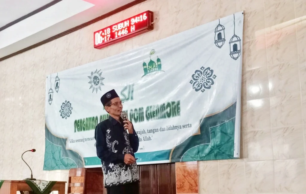 Pengajian Ahad Pagi PCM Glenmore Kupas Fiqih Dakwah di Era Digital