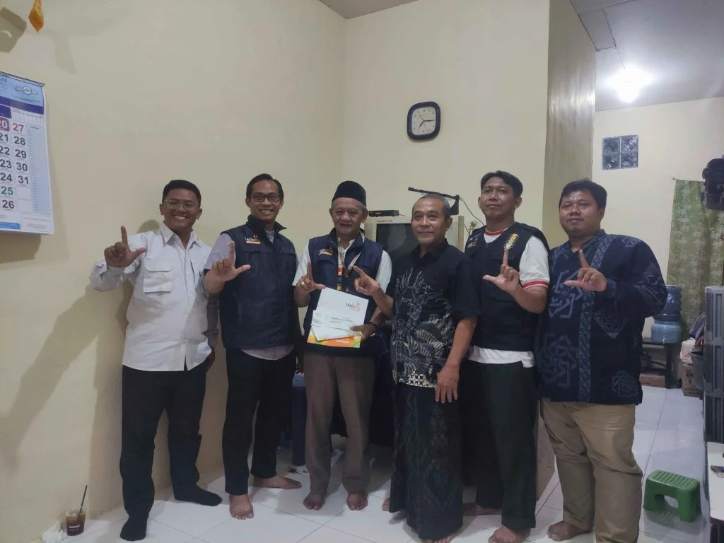 Lazismu Surabaya Salurkan Bantuan Bedah Rumah, PCM Wonocolo Harap Kerja Sama Terus Berlanjut