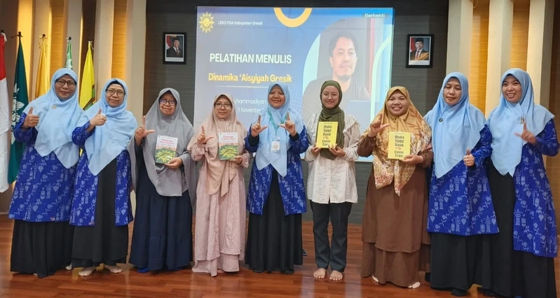 Rekor Halaman Terbanyak, Guru KB ABA 45 Bambe Bawa Pulang Hadiah di Pelatihan Menulis Dinamika Aisyiyah