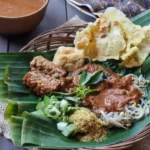 Lezatnya Pecel Bu Nani Pandan Hidangan Rapat PCM Genteng